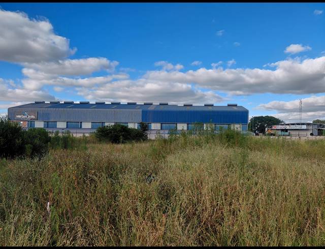 1,230M² VACANT LAND FOR SALE IN MAGNA VIA INDUSTRIAL